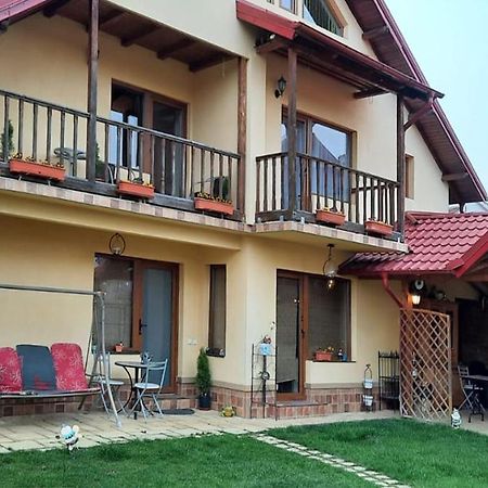 Hotel Bella Daria Câmpulung Zewnętrze zdjęcie